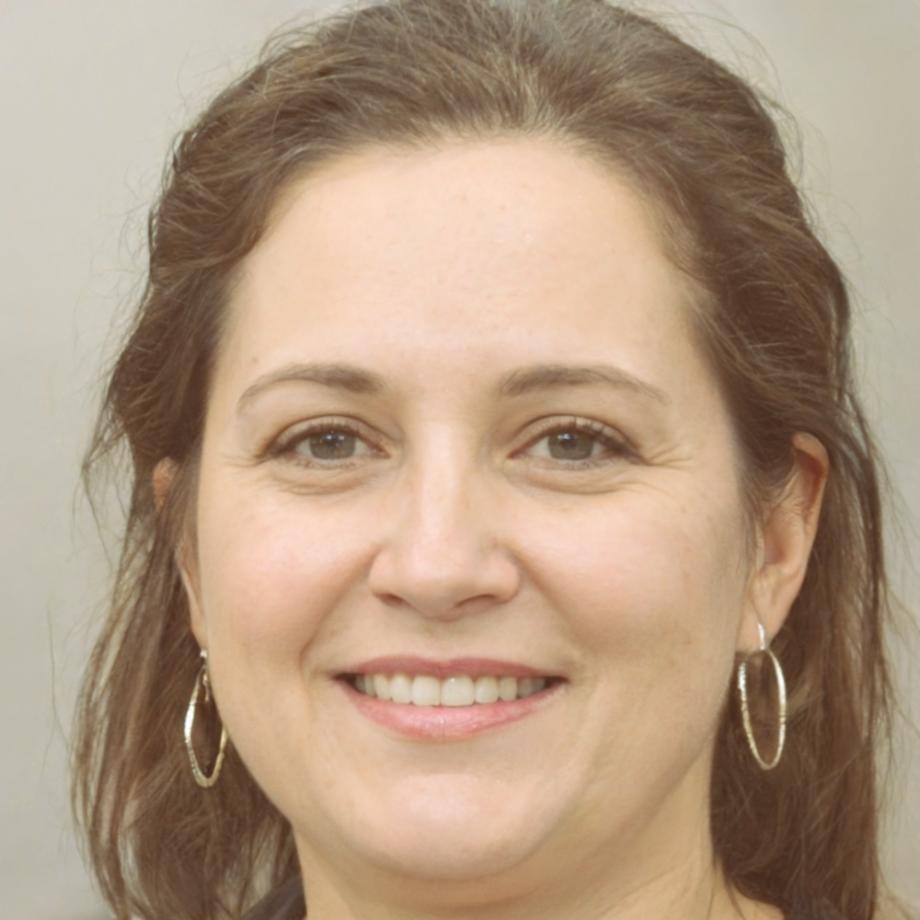 Porträt von Livia Brandt, Textoptimierungs-Expertin und Mentorin